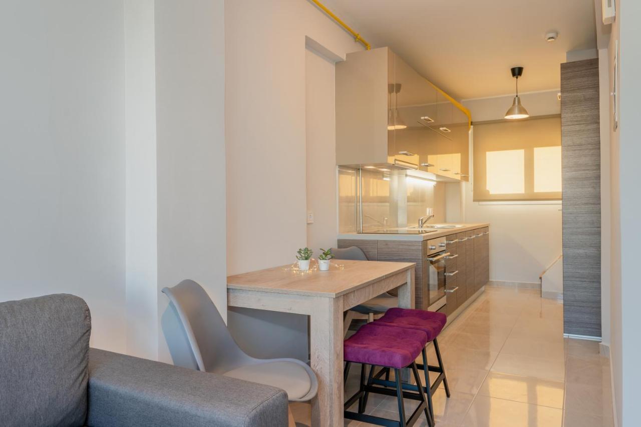 Sunny Penthouse W/ Acropolis View Next To Metro Atenas Exterior foto