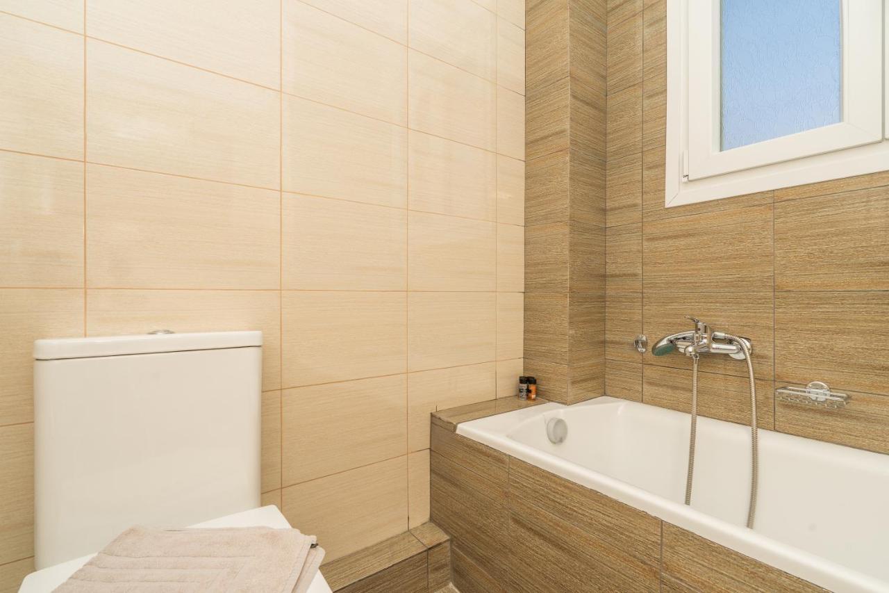 Sunny Penthouse W/ Acropolis View Next To Metro Atenas Exterior foto